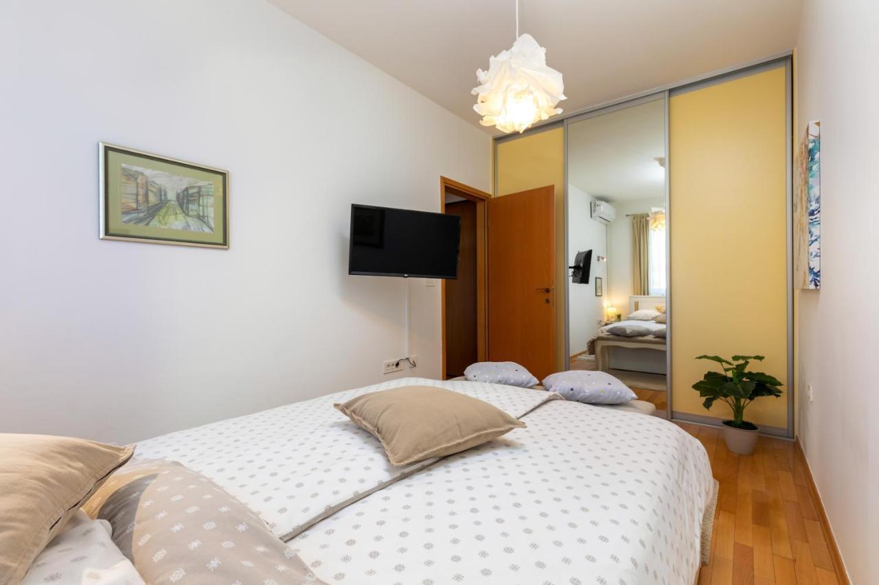Duplex + Garage Rovinj Exterior foto